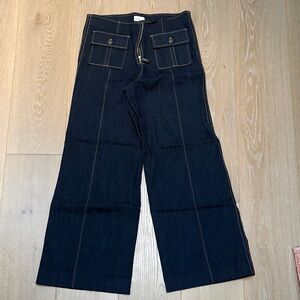 Cinq a Sept Tous les jours Size 6 Stylish Black Wide-Leg Women Jeans.